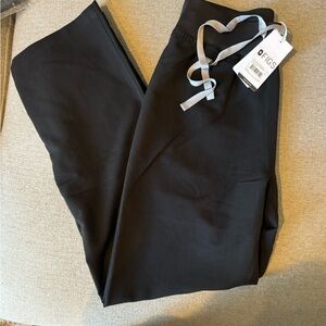 FIGS Livingston Petite Scrub Pants